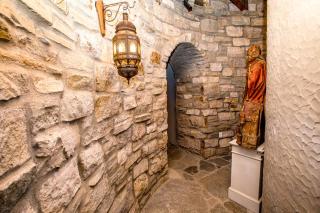 The Castle - Chateau De Melusine - Sandpoint - 3