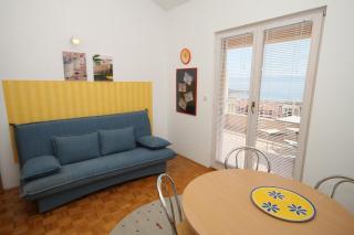 Apartments with a parking space Makarska - 6667 - 3