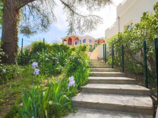 Apartment in Provence with Pool & Golf - Roquefort-les-Pins - 2