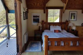 Snug Views - Snug - 8