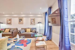 102 - Urban Opera Picasso - Paris - 1