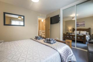 Harry's - 2 Bedroom Holiday Home - Tenby - Tenby - 1