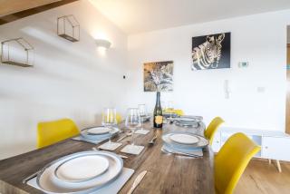 Marina View - 3 Bedroom Apartment - Milford Marina - 7