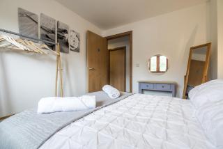 Marina View - 3 Bedroom Apartment - Milford Marina - 5