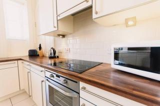 Atholl Apartment - A Unique apartment in countryside park with WIFI and access to pool and bar - 8