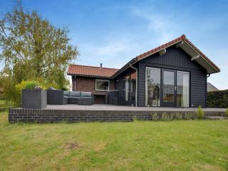 Holiday home in Kattendijke with garden - Kattendijke - 9