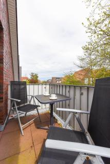 Ferienwohnungen mit Balkon im Haus Seekieker - Bensersiel - 9