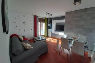 Piso céntrico con piscina,parking y jacuzzi - Córdoba - 0