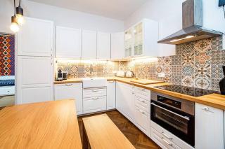 Elegant, modern, 2-bed flat by Museum of Prague - 8