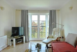 Hunters Wharf River View by Select SA - 2