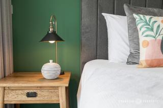 HIDEAWAY by BOURNECOAST - A Stylish Apartment with a Balcony, SEA GLIMPSES and Parking - Just 10 Minutes Walk to the Sandy Beaches - FM8406 - 2