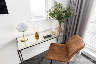 HIDEAWAY by BOURNECOAST - A Stylish Apartment with a Balcony, SEA GLIMPSES and Parking - Just 10 Minutes Walk to the Sandy Beaches - FM8406 - 1