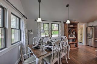 Big Cedar Lake House Views, 100 Ft to Water! - Hartford - 5