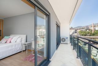 Luxurious Apartment Funchal - Casa Valentina - Rent2U, Lda - 4