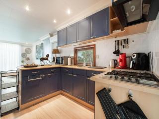 Urbane Holiday Home in Garderen with Terrace and Garden - Garderen - 6