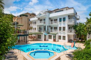 Castello Hotel & Aparts - 0