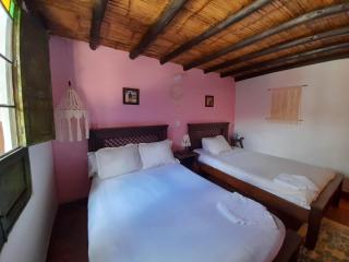 Pueblito Boyacense, Hotel Boutique La Cueva de la Luna - 1