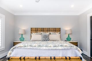 Ballentine Cottage - 1