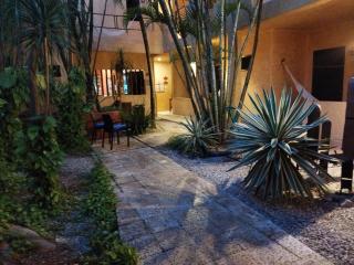 Hotel Barrio Latino - 1