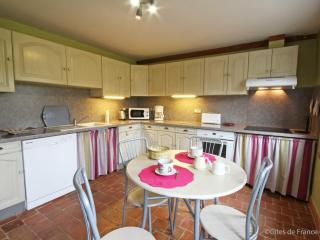 Maison traditionnelle avec jardin, animaux admis, WIFI et équipements tout inclus - FR-1-497-19 - Crouttes - 3