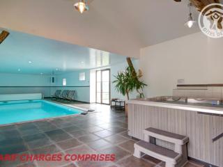 Maison de campagne avec Jacuzzi, Sauna, Wi-Fi et Jardin privatif - FR-1-496-52 - Saint-Just-la-Pendue - 0