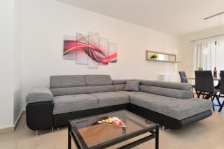 House Pula 2080 - Pula - 2