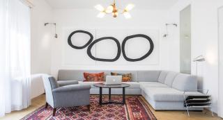 Luxury Bauhaus Apartment - 1