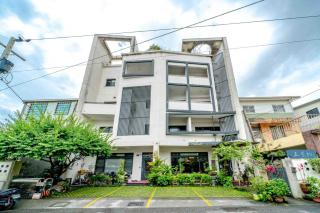 五葉松民宿-電梯民宿 近慈濟中小學及慈科大及人社院 - Hualien City - 0