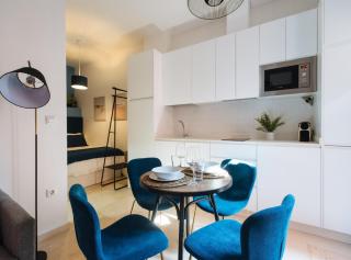 Chiqui and Vicente Suite Apartments - Sevilla - 7