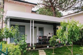 Ivy Lalzi Bay Beach House - Durazzo - 8