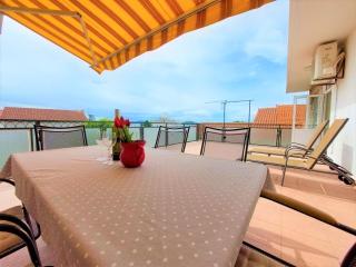 Apartment Big Lasan - Vodice - 1