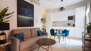 Chiqui and Vicente Suite Apartments - 5