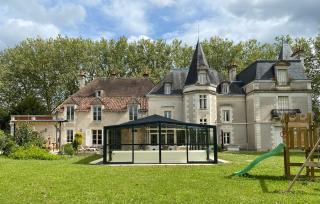 Château l'Hubertière, classé du tourisme 4 étoiles - Bouresse - 8