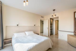 Front of Beach next Ritz Hotel - 3 Bedroom& 3 Bathroom - Herzliya - 6