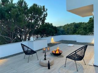 Beachfront villa in Qerret beach with a private pool - Golem - 1