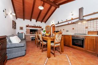 House Ulika - Bale - 7