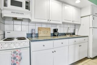 Mariners Cove 302 - 1