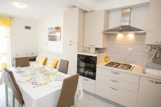 Apartment Tara with pool - 7