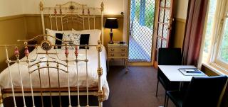 Coppers Hill Private Accommodation - Gloucester - 8