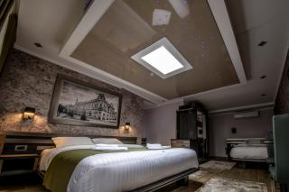 Hotel Novotheos - Oradea - 1