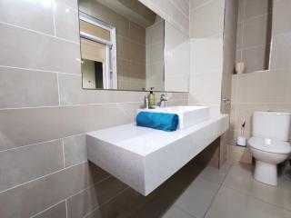 Marlborough Boutique Self Catering Apartments South Beach - 3