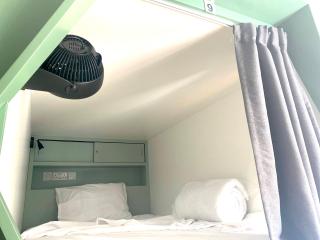 Urban Habitat Capsule Beds - Nicosia - 7
