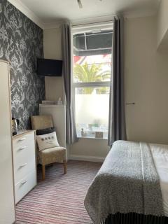 Cherwood Guest House - Paignton - 1
