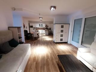85 qm Wohnung Pauluste mit Terasse und Garten - Rostock - 1