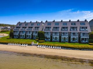 315 Water Street Inn - Boyne City - 6