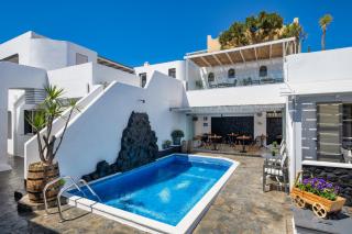 Plastiras Rooms - Fira - 7