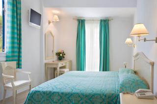 Kamari Hotel - 5