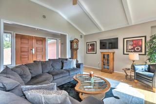 Rivers Edge Retreat with Kayaks and River Access! - 7