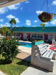 Georges Royal Inn - Frederiksted - 0