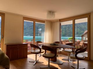 Seehaus Lake View 3-Bedroom Apartment - Iseltwald - 9